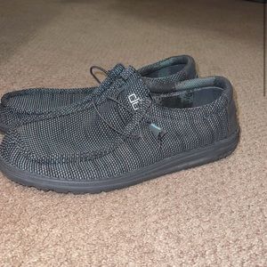 Men’s Wally Sox hey dudes